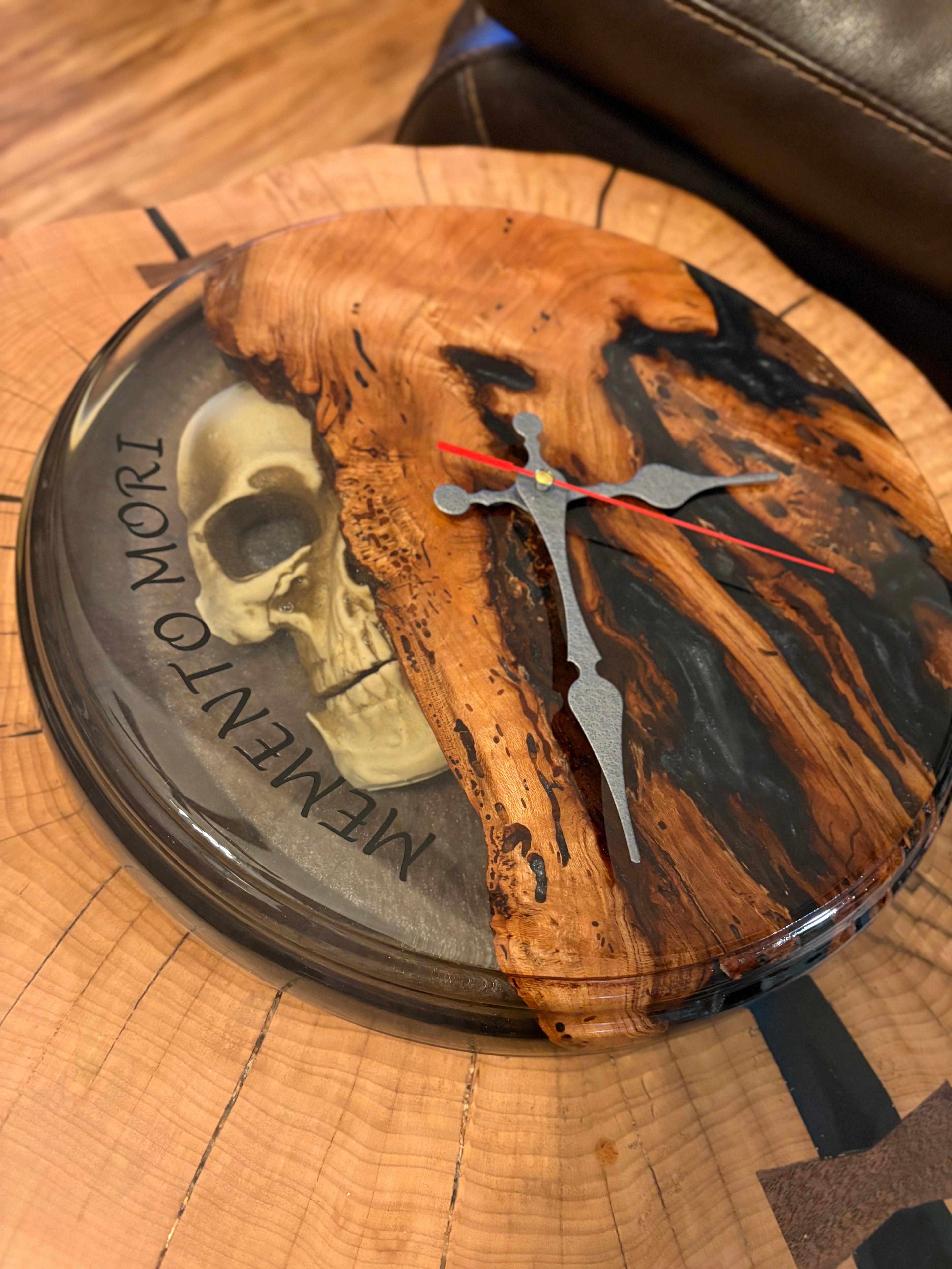 Skull Clock