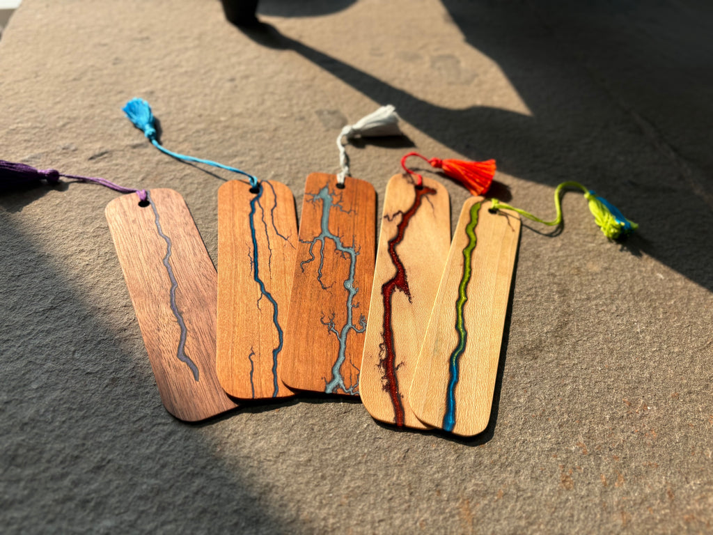 Lightning Bookmarks